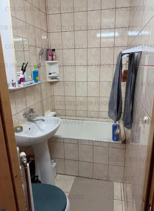 Apartament 3 camere, semidecomandat - zona Florilor - foto 7