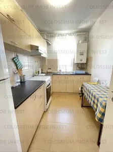 Apartament 2 camere, decomandat - zona Tractorul - foto 3