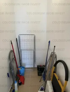 Apartament 2 camere, decomandat - zona Tractorul - foto 6