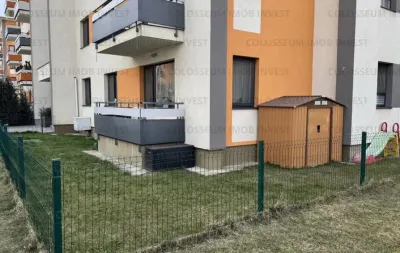 Apartament 3 camere, 2 bai, decomandat - zona Tractorul - foto 8