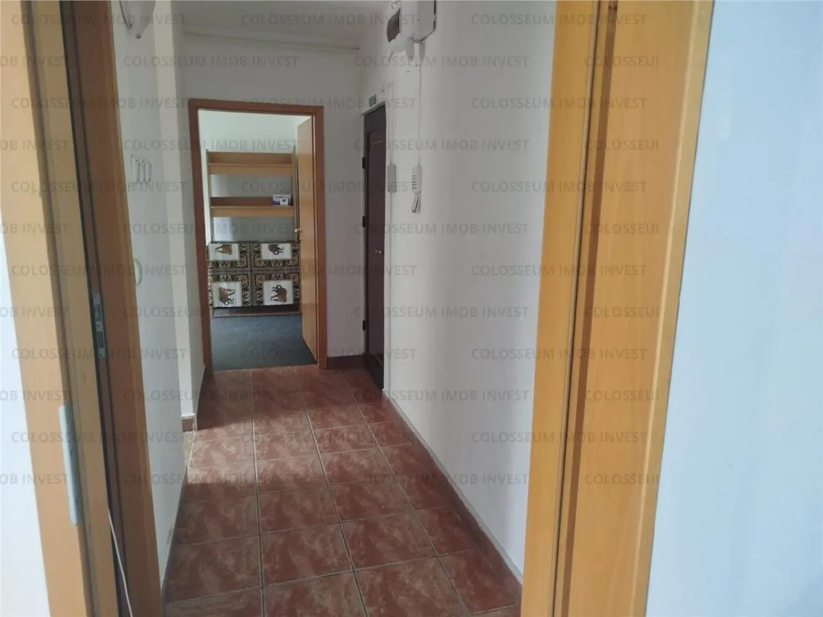 Spatiu comercial, la strada - zona Astra - foto 13
