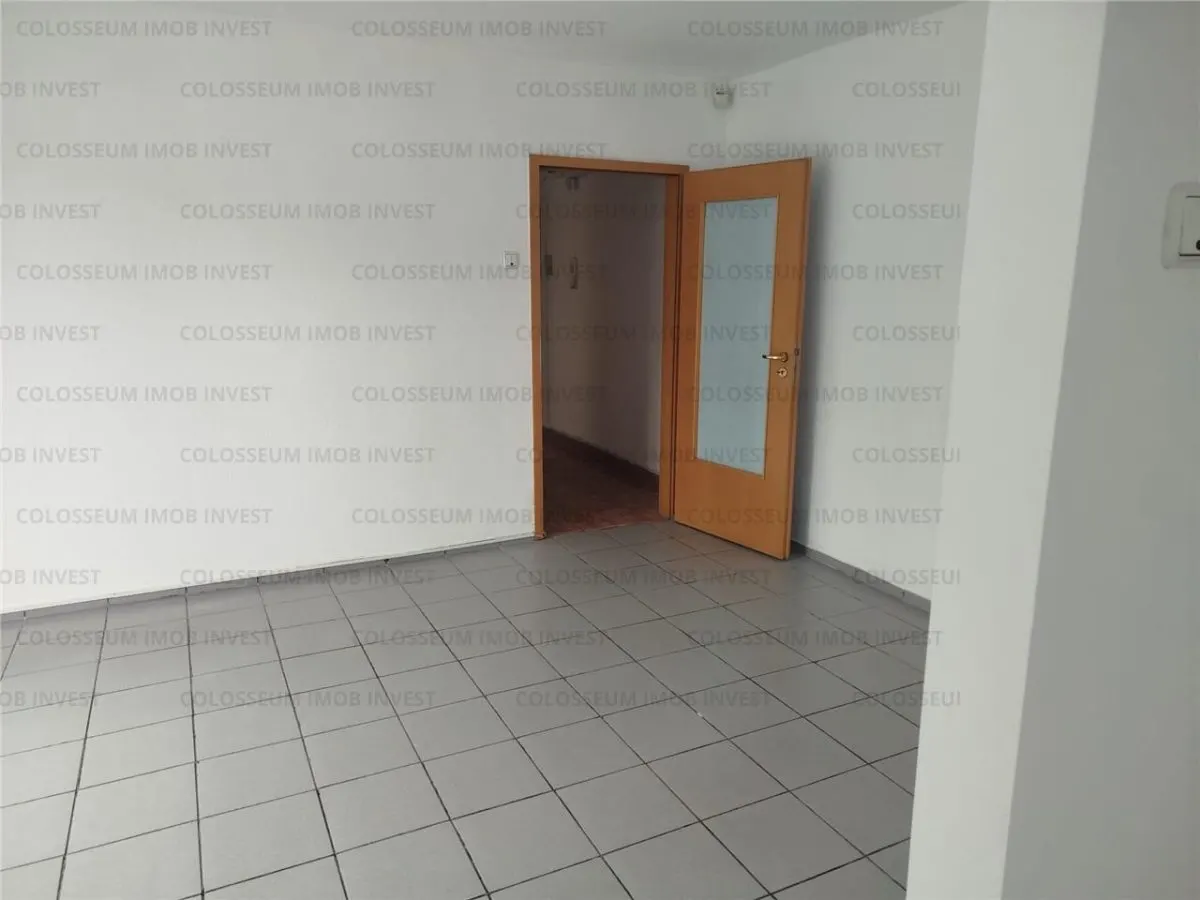 Spatiu comercial, la strada - zona Astra - foto 10