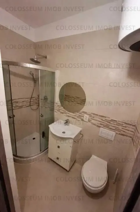 Camera de camin cu baie si bucatarie, renovata - zona Triaj - foto 4