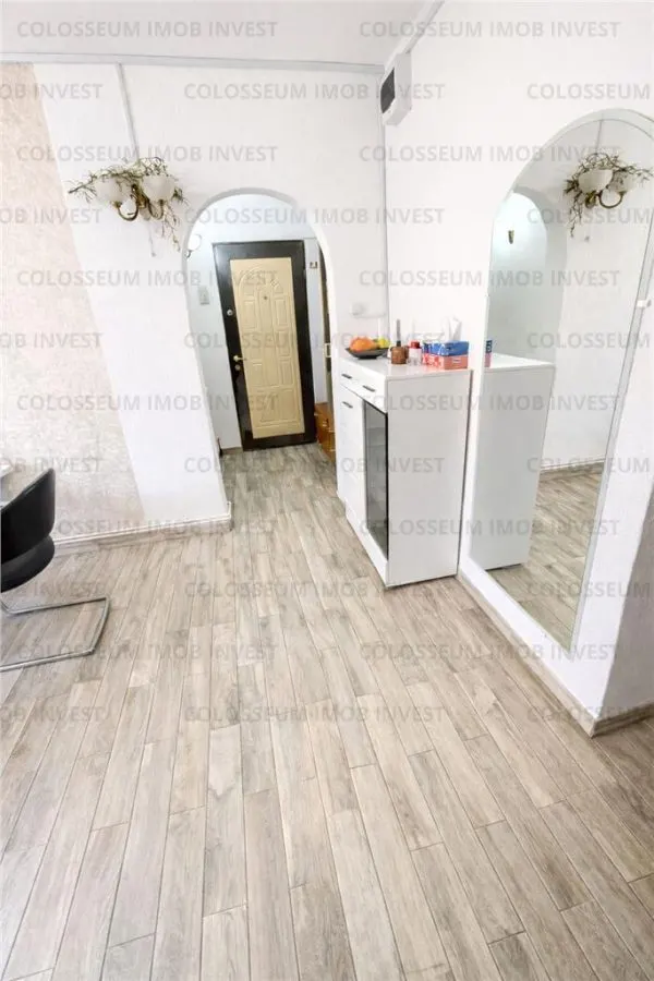 Apartament 3 camere â€“ Calea București / PÃ¢rÃ¢ului - foto 3