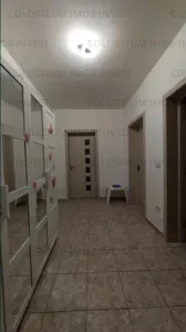 Apartament 2 camere, decomandat - zona Tractorul - foto 5