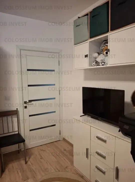 Apartament 2 camere, decomandat - zona Ghimbav - foto 7