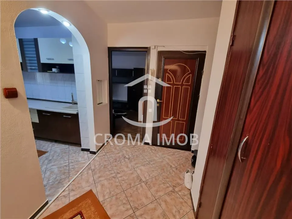 Apartament 2 camere de inchiriat in Ploiesti, zona 9 Mai - foto 12