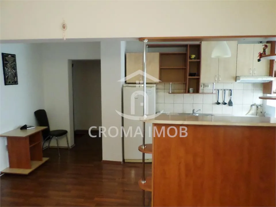 Vanzare apartament 2 camere Ploiesti, zona Repubicii, Casa Rosie - foto 2