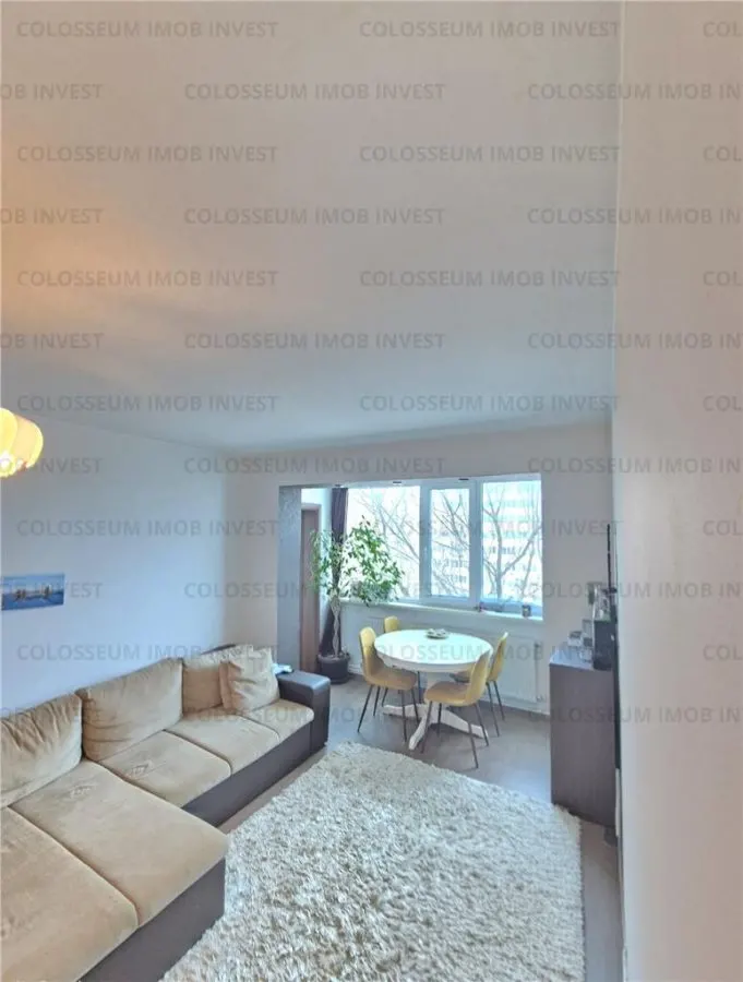 Apartament 3 camere, decomandat - zona Garii - foto 2