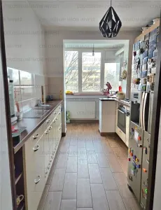 Apartament 3 camere, decomandat - zona Garii - foto 7