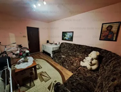Apartament 3 camere, decomandat - zona Darste - Brasov