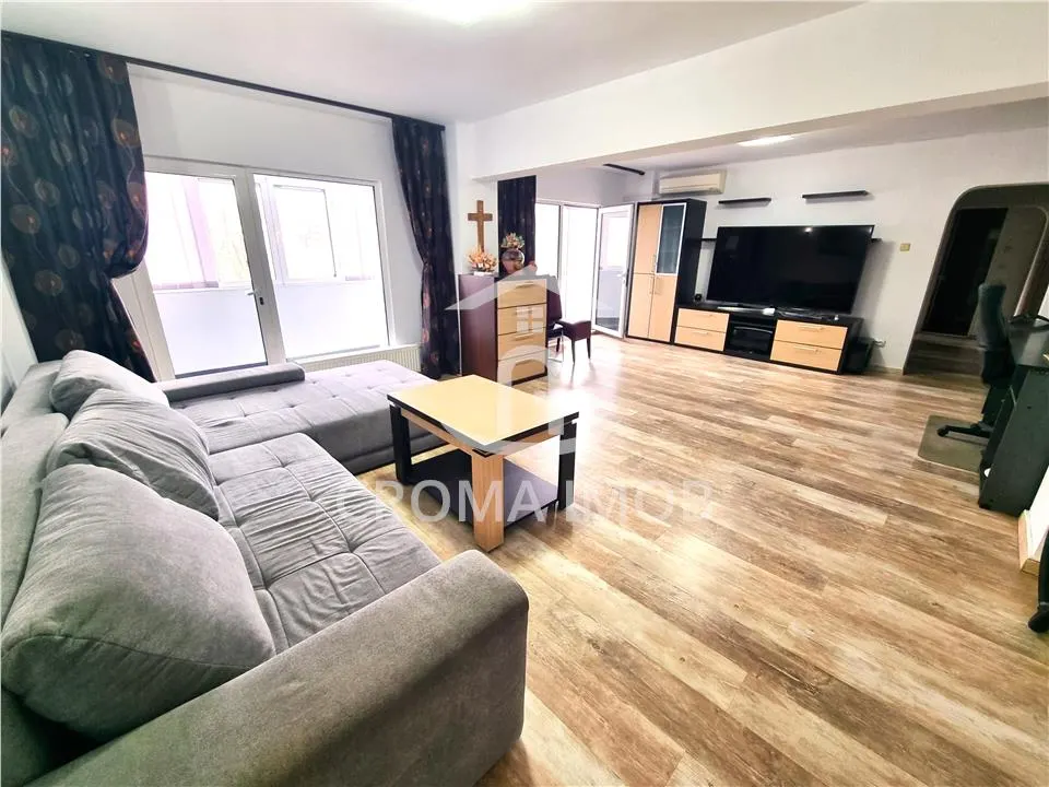 Apartament 4 camere de inchiriat Ploiesti, zona Republicii, Piata Mihai Viteazul - foto 1