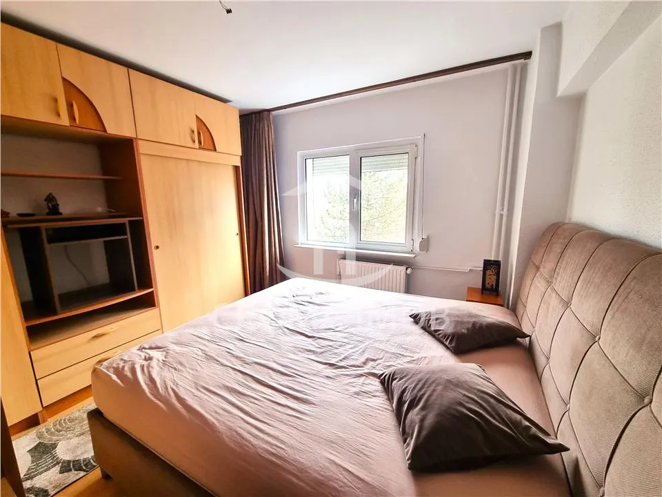 Apartament 4 camere de inchiriat Ploiesti, zona Republicii, Piata Mihai Viteazul - foto 6