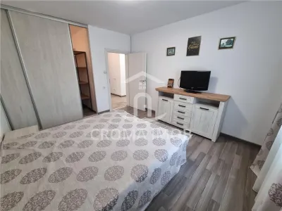 Inchiriere casa tip duplex 5 camere, in Ploiesti, zona Bariera Bucov - foto 6