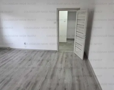 Apartament 2 camere, semidecomandat - zona Grivitei - foto 1