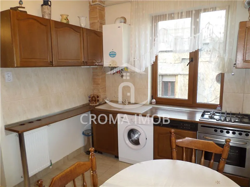Apartament 2 camere de inchiriat in Ploiesti, zona Bulevardul Castanilor - foto 12