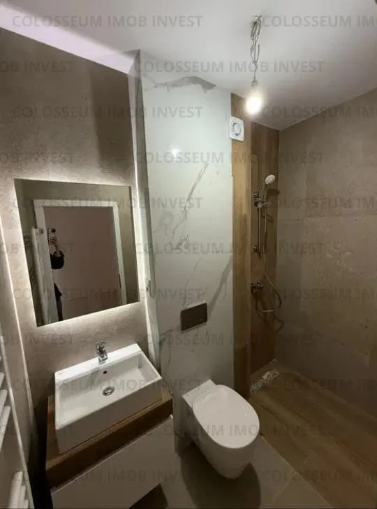 Apartament 4 camere, decomandat - zona Tractorul - foto 4