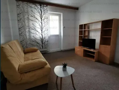 Apartament 2 camere, semidecomandat - zona Vlahuta - Brasov