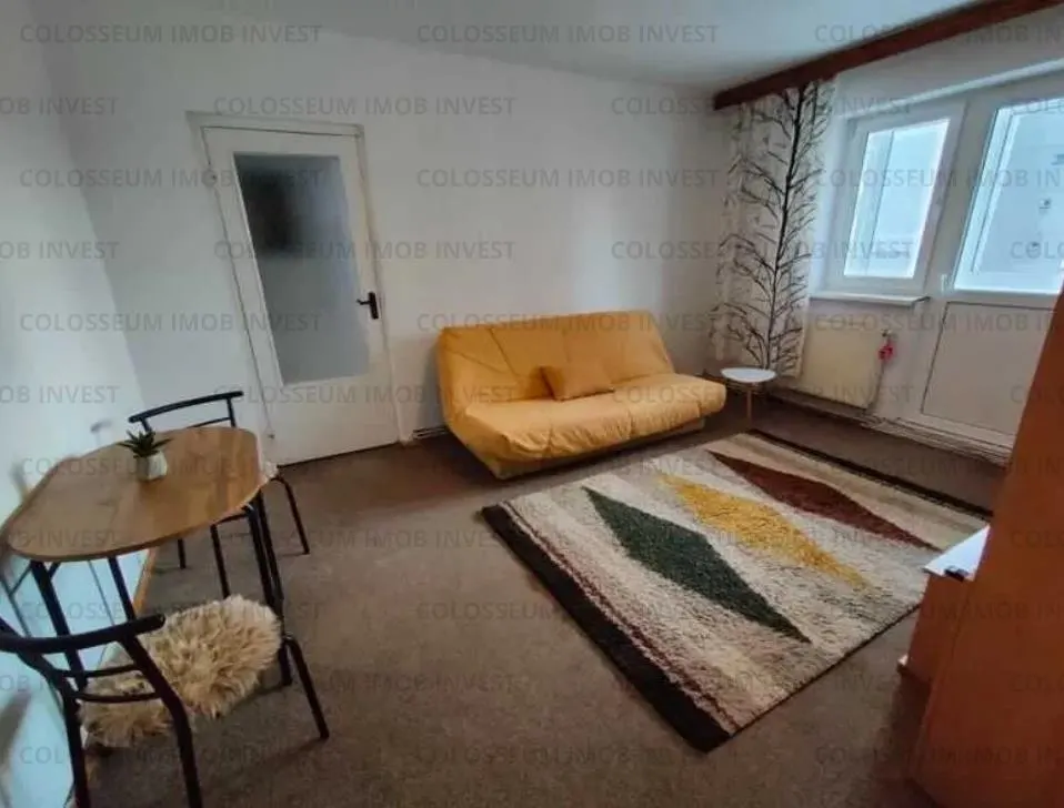 Apartament 2 camere, semidecomandat - zona Vlahuta - foto 2