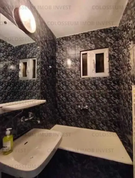 Apartament 2 camere, semidecomandat - zona Vlahuta - foto 6