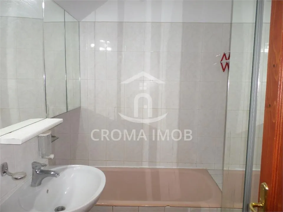 Inchiriere apartament 2 camere in Ploiesti, zona Paltinis - foto 11