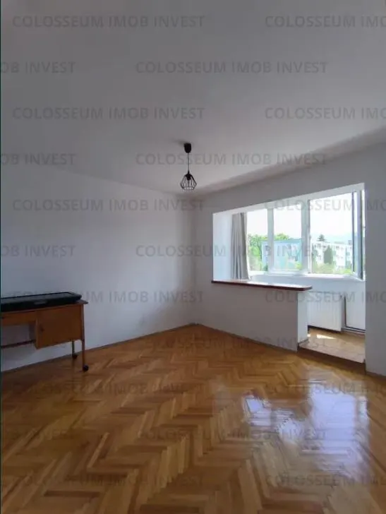 Apartament 3 camere, semidecomandat - zona Astra - foto 7