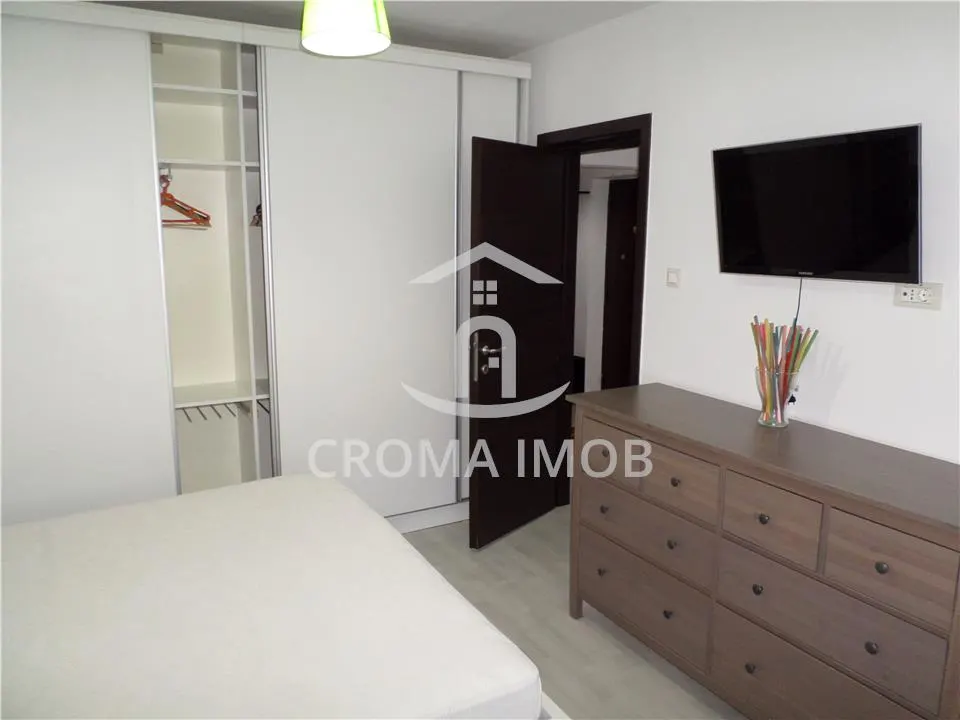 Inchiriere apartament 3 camere in Ploiestii zona Cantacuzino - foto 14