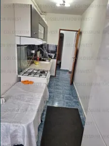Apartament 2 camere, decomandat - zona Rulmentul - foto 3