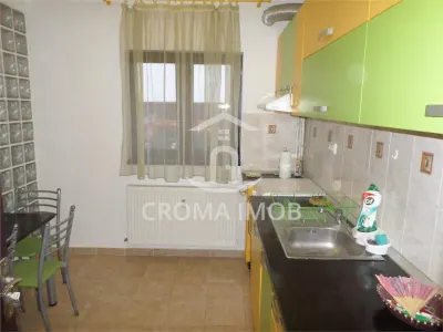 CromaImob Inchiriere apartament 3 camere, zona Vest - foto 4