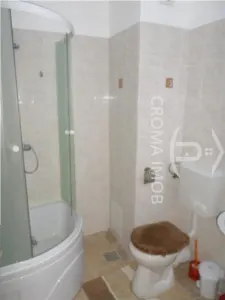 CromaImob Inchiriere apartament 3 camere, zona Vest - foto 10