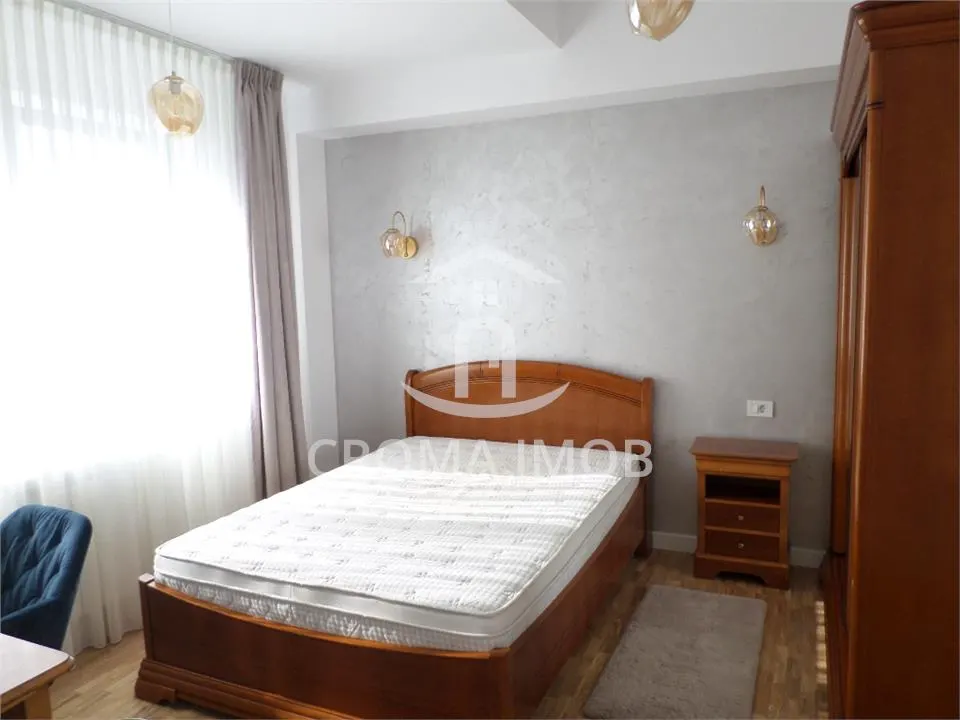 Croma Imob Inchiriere apartament 3 camere, de lux, zona Piata Mihai Viteazul - foto 11