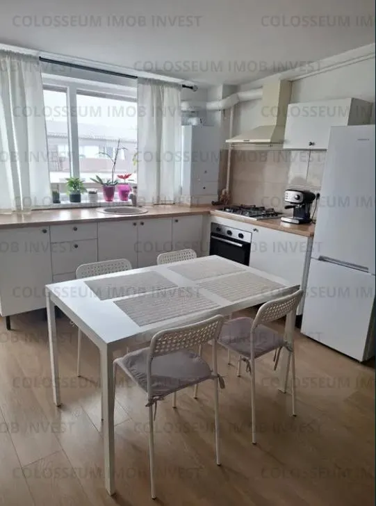 Apartament 2 camere, semidecomandat - zona Sanpetru - foto 3