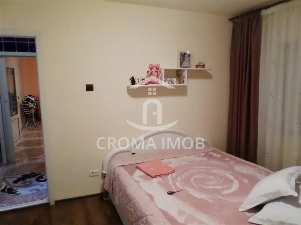 Vanzare apartament spatios 3 camere mobilat Ploiesti str Marasesti - foto 7