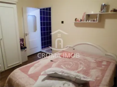 Vanzare apartament spatios 3 camere mobilat Ploiesti str Marasesti - foto 8