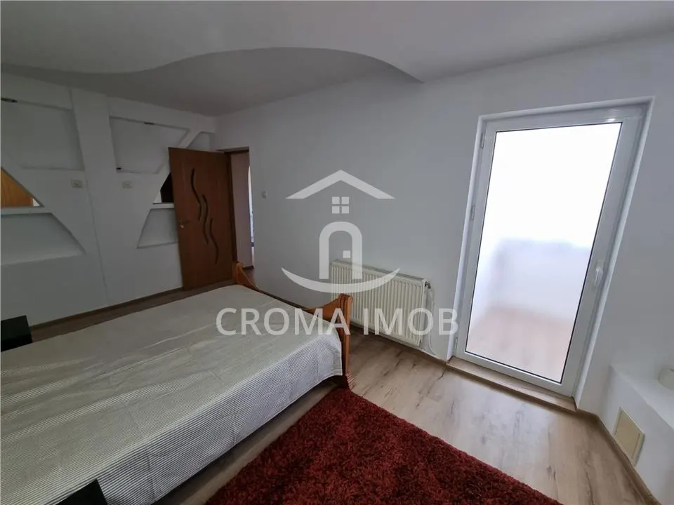 Inchiriere Apartament 3 camere Republicii - foto 9