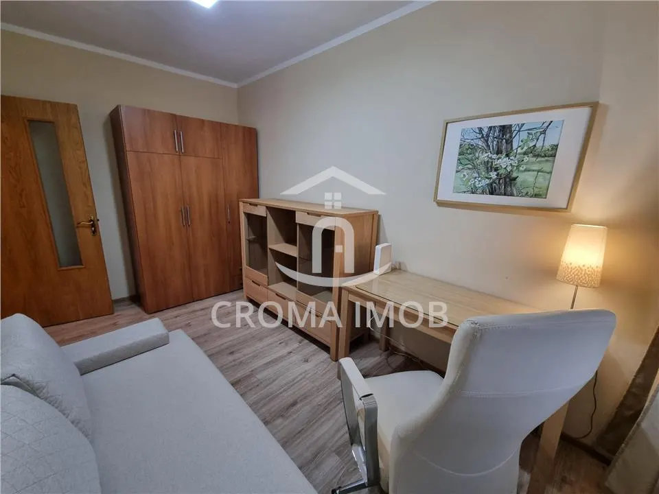 Apartament 3 camere de inchiriat in Ploiesti, zona Nord - foto 11