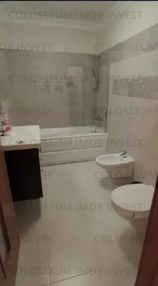 Apartament 2 camere, decomandat - zona Tractorul - foto 13