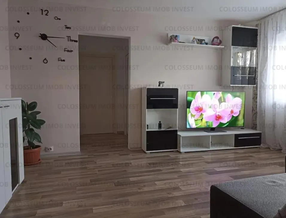 Apartament 2 camere, semidecomandat - zona Astra - foto 1