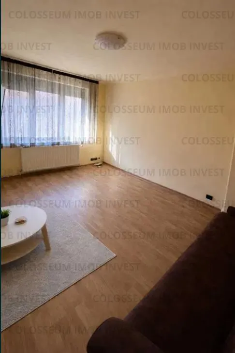 Apartament 2 camere, decomandat - zona Brasovul Vechi - foto 2