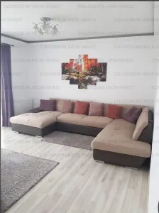 Apartament 3 camere, decomandat - zona Tractorul - foto 2