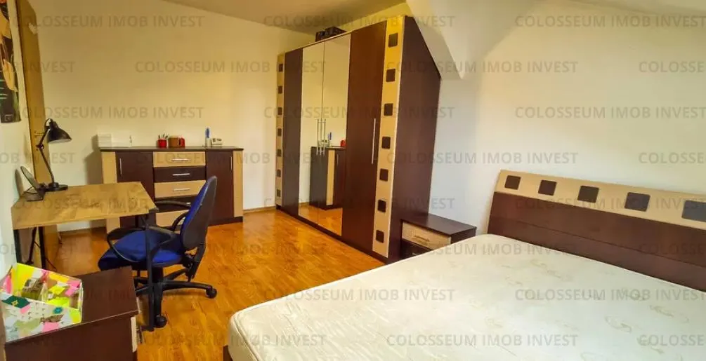 Apartament 3 camere, semidecomandat - zona Garii - foto 4