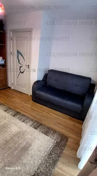 Apartament 3 camere, decomandat - zona Sanpetru - foto 3