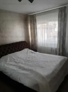 Apartament 3 camere, decomandat - zona Sanpetru - foto 4