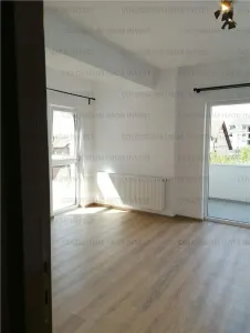 Apartament 2 camere, decomandat - zona Tractorul - foto 1