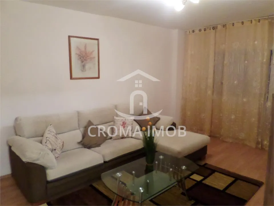 Inchiriere apartament 3 camere, Ultracentral, Ploiesti - foto 2
