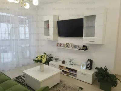 Apartament 2 camere,decomandat - zona Tractorul - foto 2