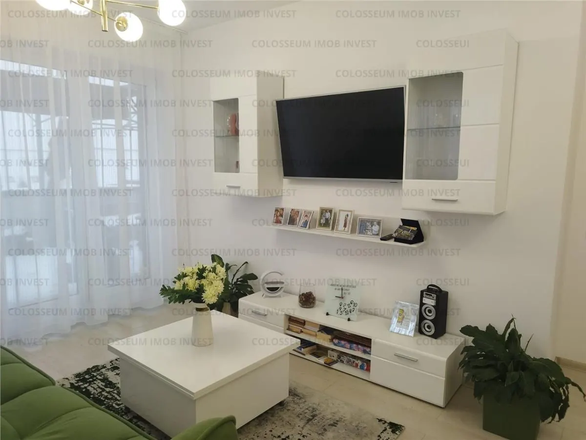 Apartament 2 camere,decomandat - zona Tractorul - foto 2