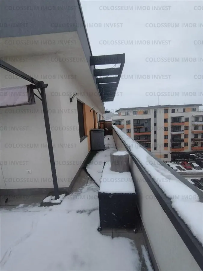 Apartament 2 camere,decomandat - zona Tractorul - foto 13