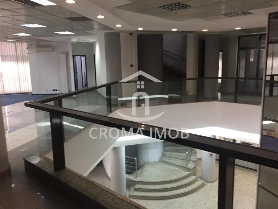 Inchiriere spatiu comercial Ploiesti ultracentral banca - foto 7