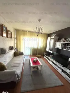 Apartament 2 camere, decomandat - zona Tractorul - foto 3
